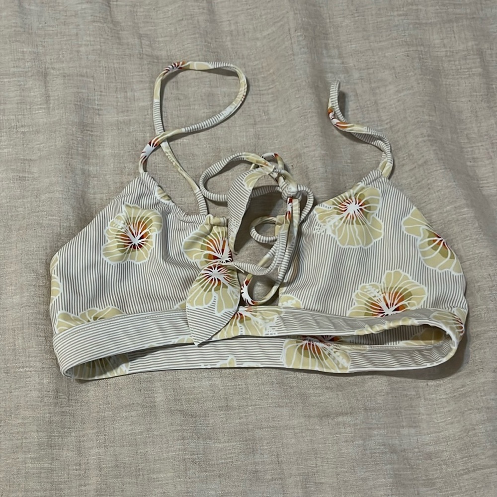BENOA SWIM yellow Hapa top